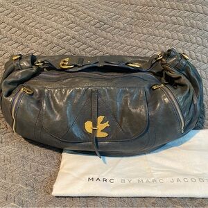 Marc by Marc Jacobs
PETAL TO THE METAL EVIE HOBO